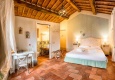 Your Tuscan villa